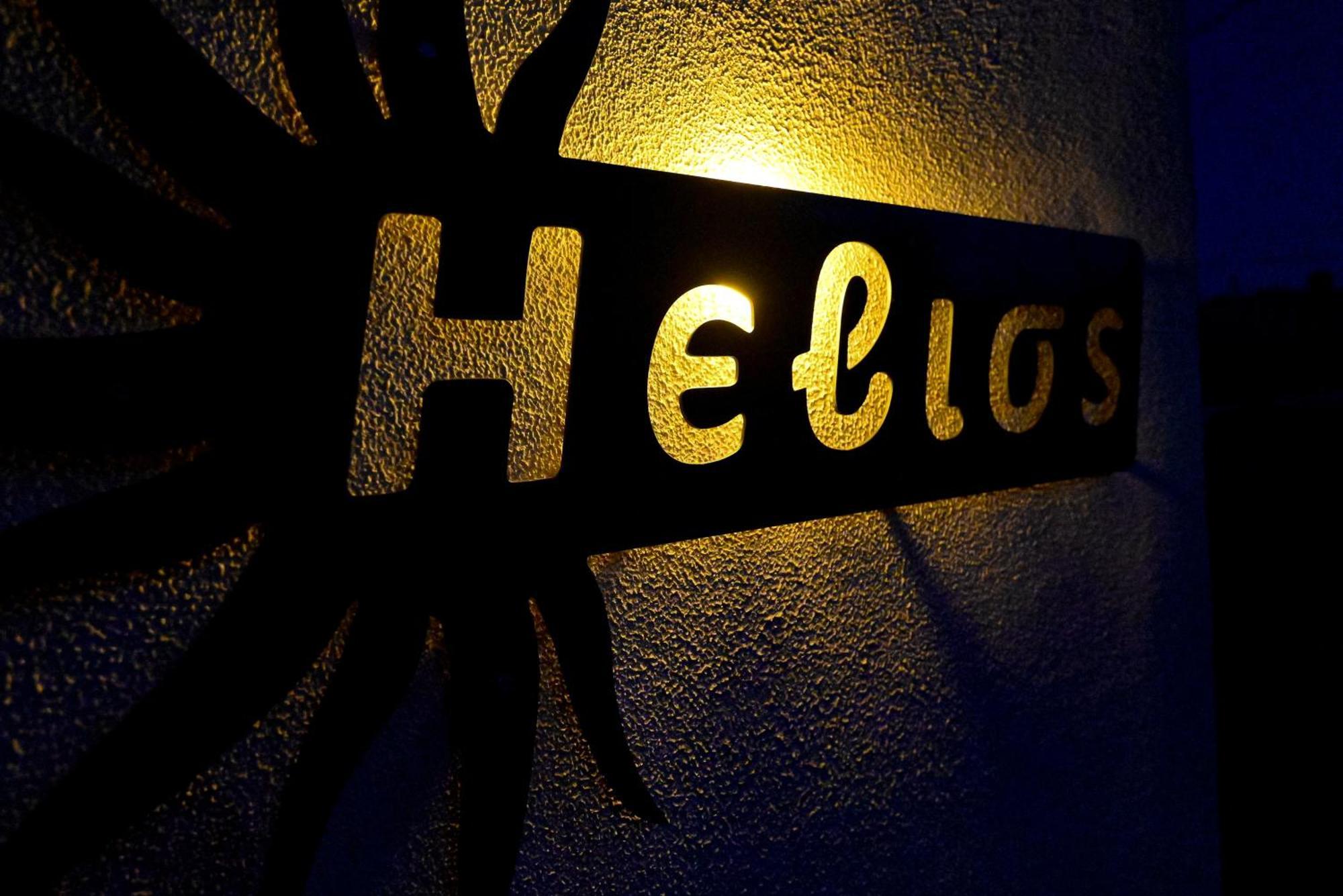 Helios Hotel Сулина Екстериор снимка